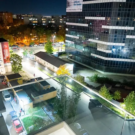 Plaza 5 * Бухарест